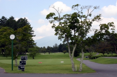 2018年軽井沢
6/18（月・火）登内プロ・飯泉プロ 　
6/25（月・火）村壽プロ・吉田プロ